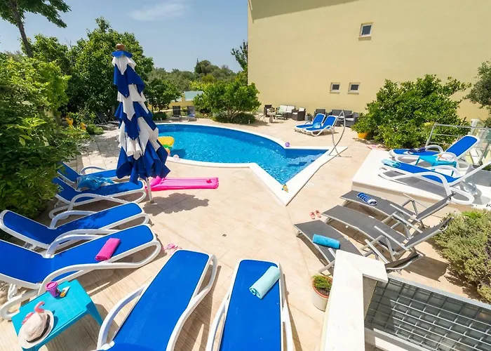 Apartments Petra